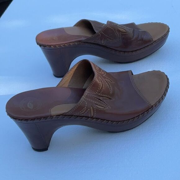 Take 50% OFF- Nurture Women's Shoes, Size-8 1/2M - Picture 1 of 8